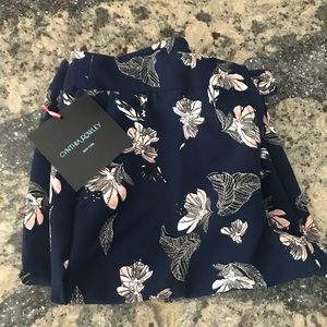 Cynthia Rowley Navy Floral Pants. NWT. Size 8.